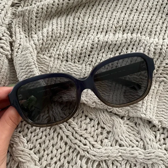 Coach Navy Sand Sunglasses - Picture 7 of 7